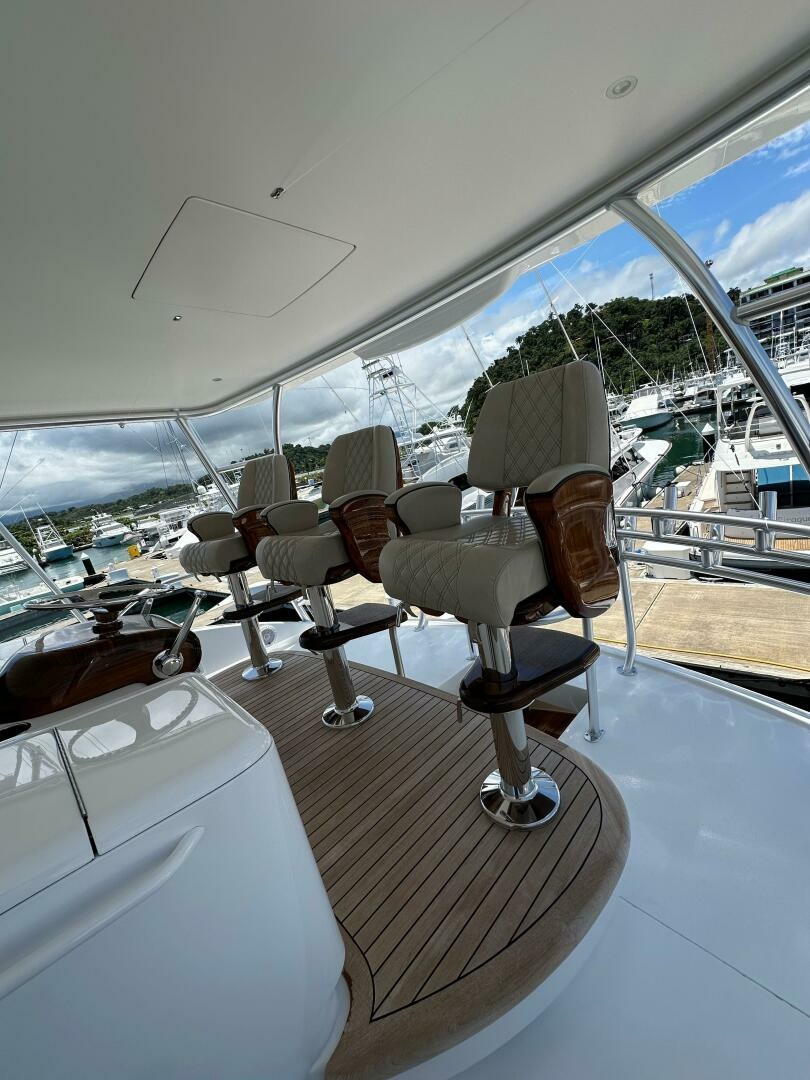 Boujie 82ft Viking Yacht For Sale Boujie 82ft Viking Yacht For Sale