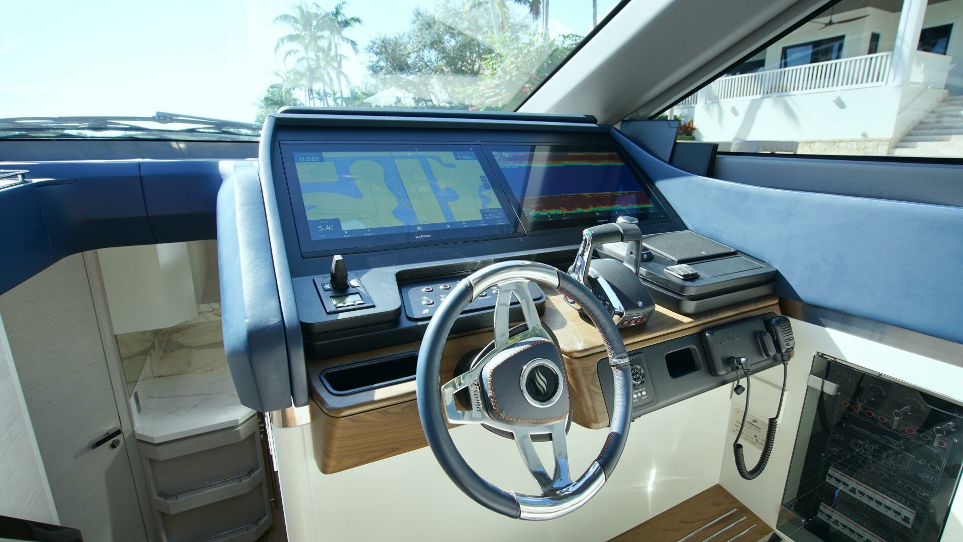 56ft Uniesse Yacht For Sale