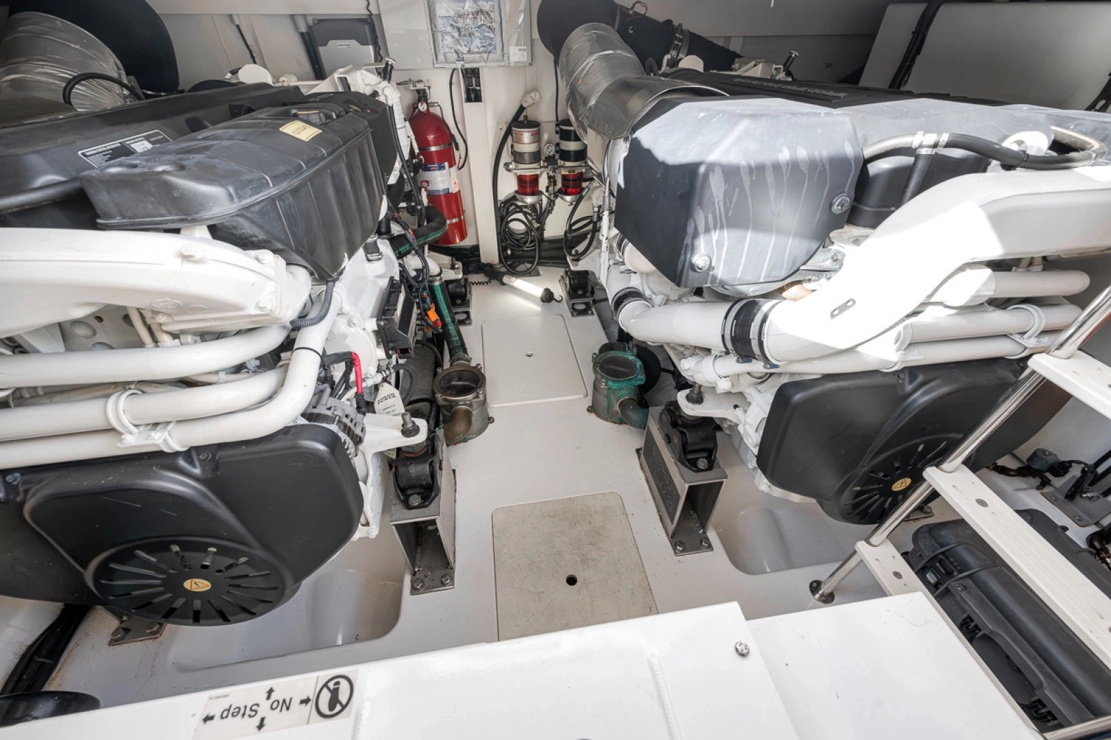 Azimut 50 FLY Yacht For Sale