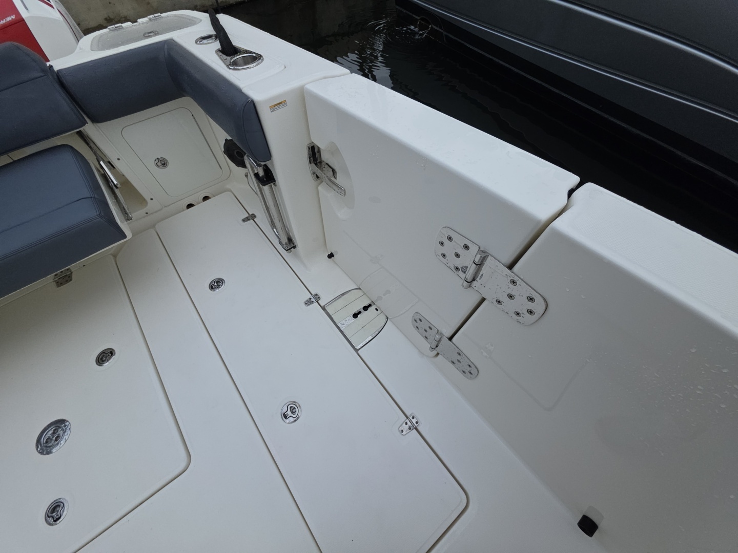 BFT 42ft Boston Whaler Yacht For Sale
