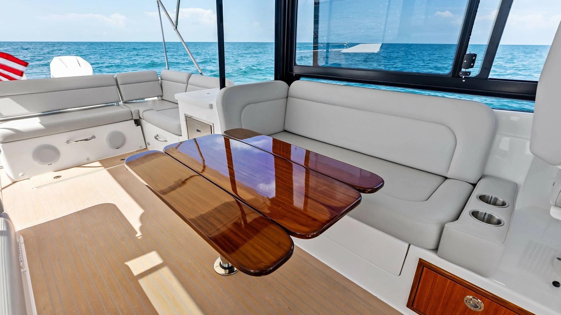 MJM M3 Yacht For Sale