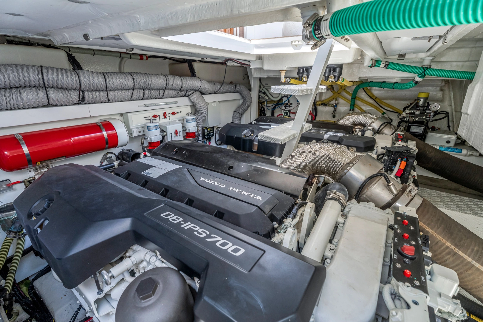 Fairline Squadron 50 Yacht For Sale