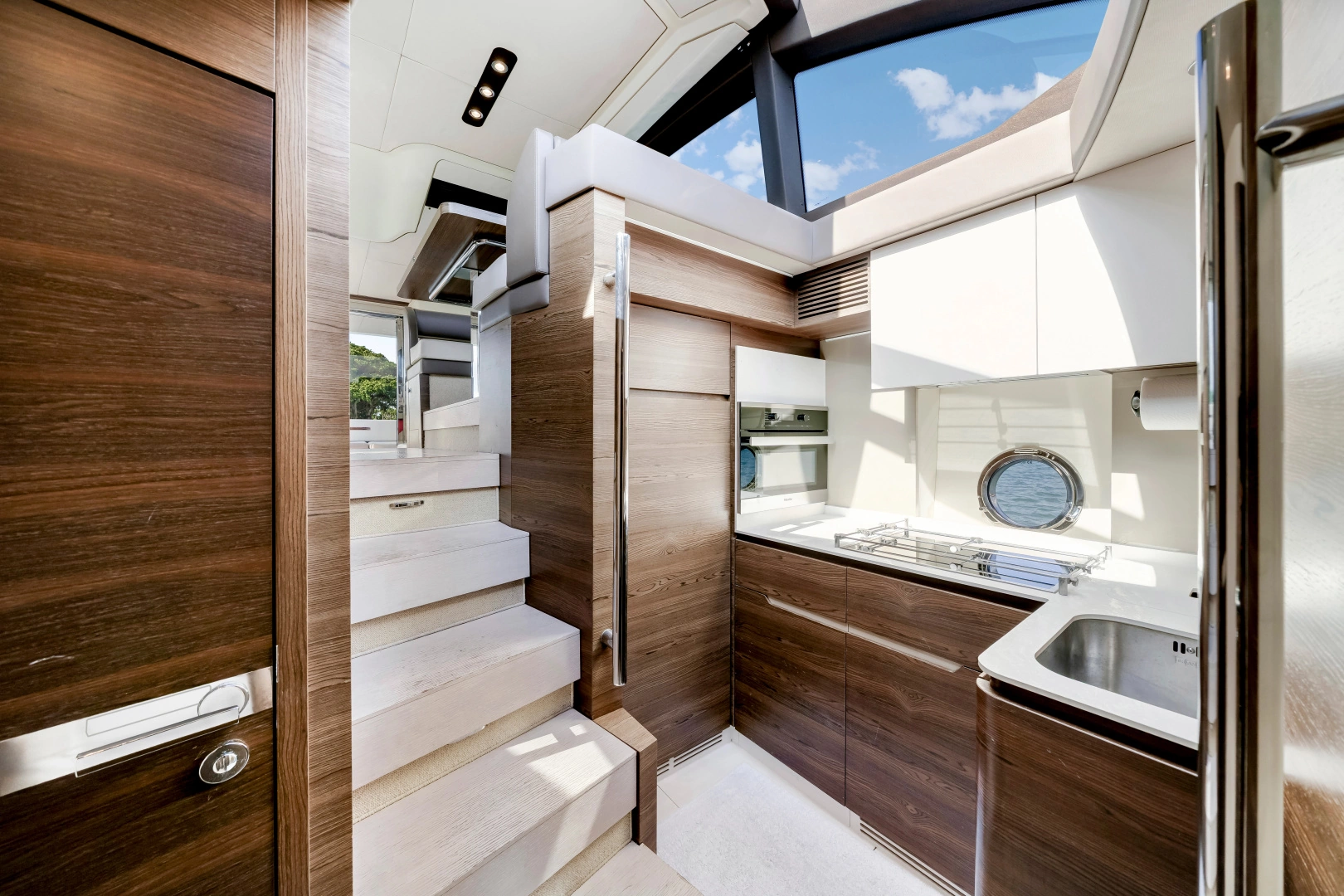 Azimut 50 Fly Yacht For Sale