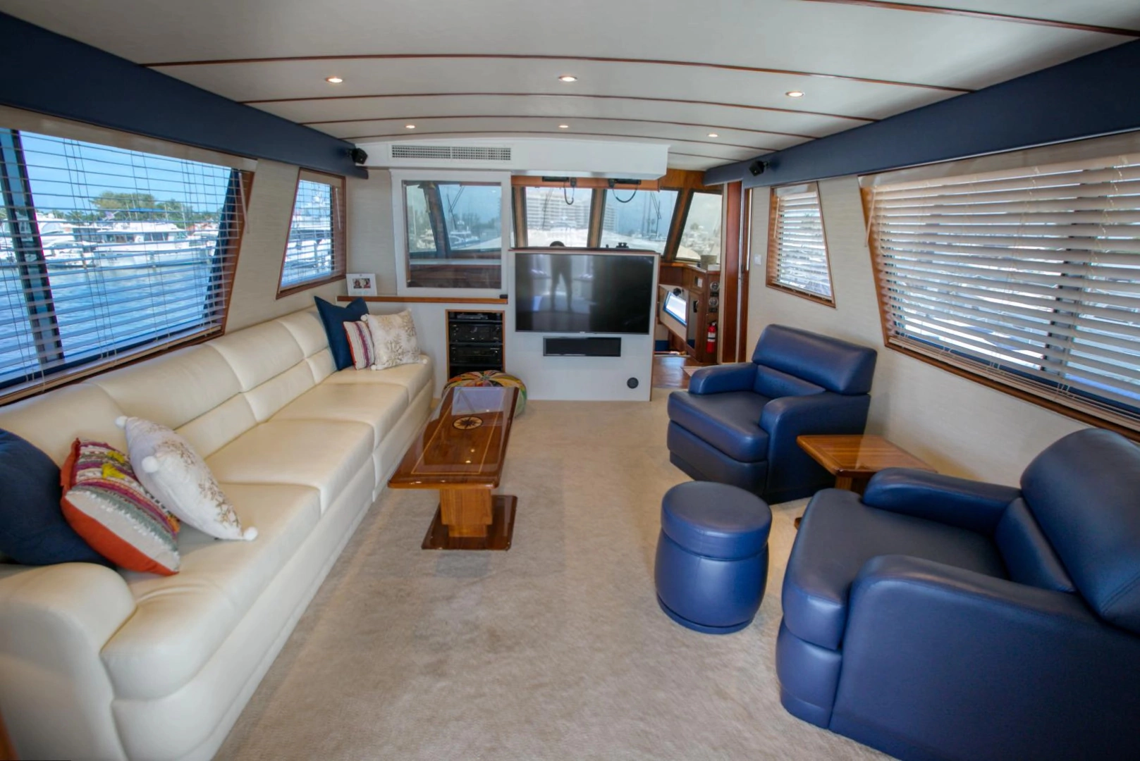 Hatteras 56 Motor Yacht Yacht For Sale
