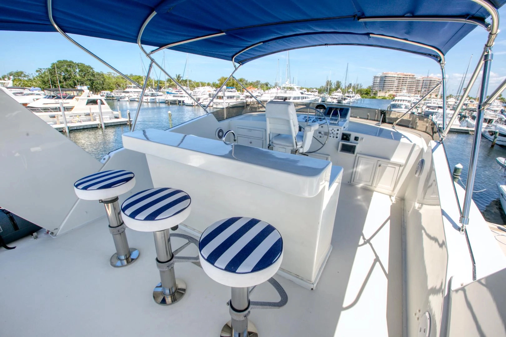 Hatteras 56 Motor Yacht Yacht For Sale