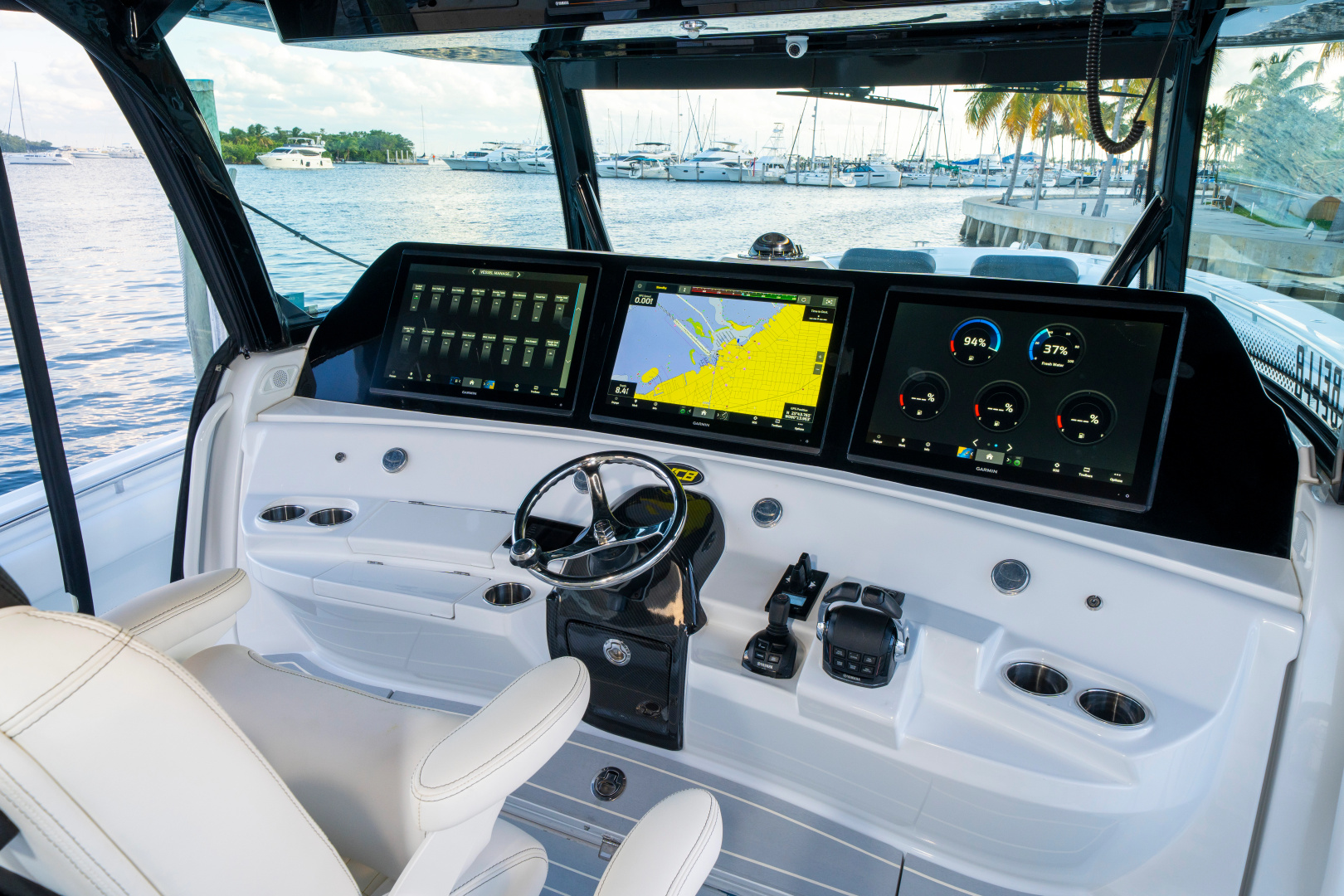 65ft HCB Yacht For Sale