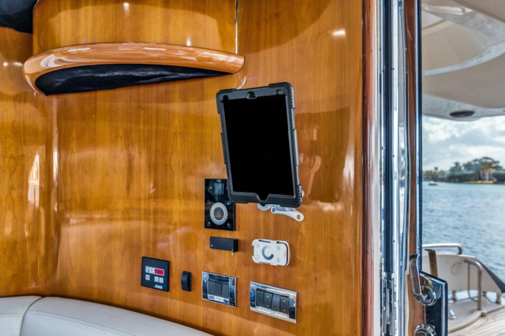 2003 Sunseeker 94 Yacht