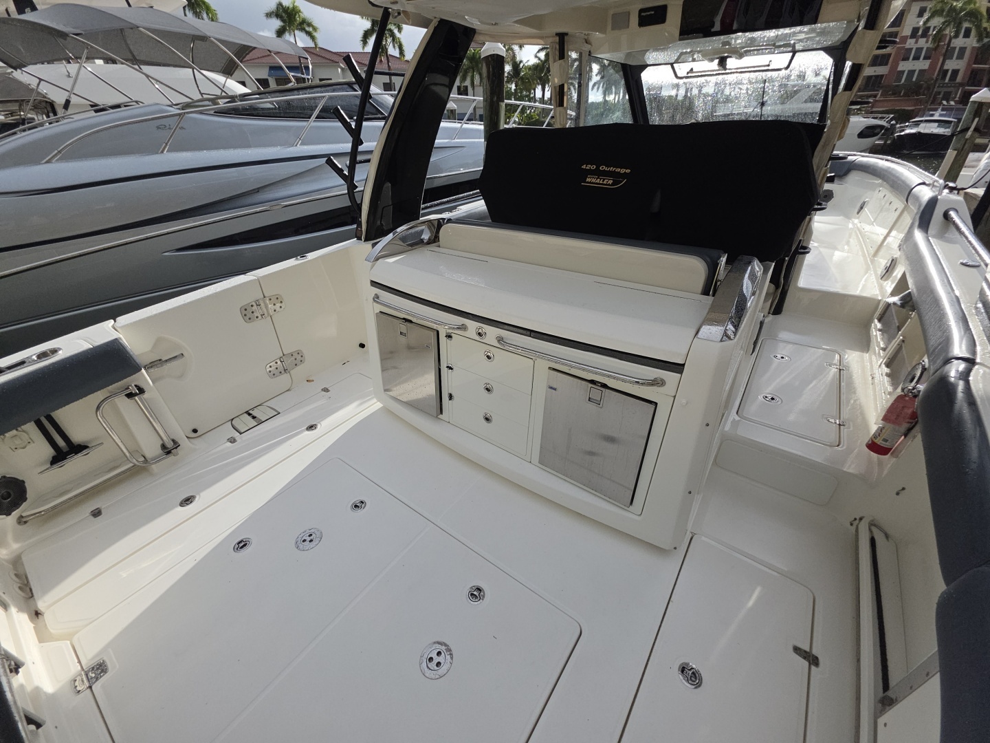 BFT 42ft Boston Whaler Yacht For Sale