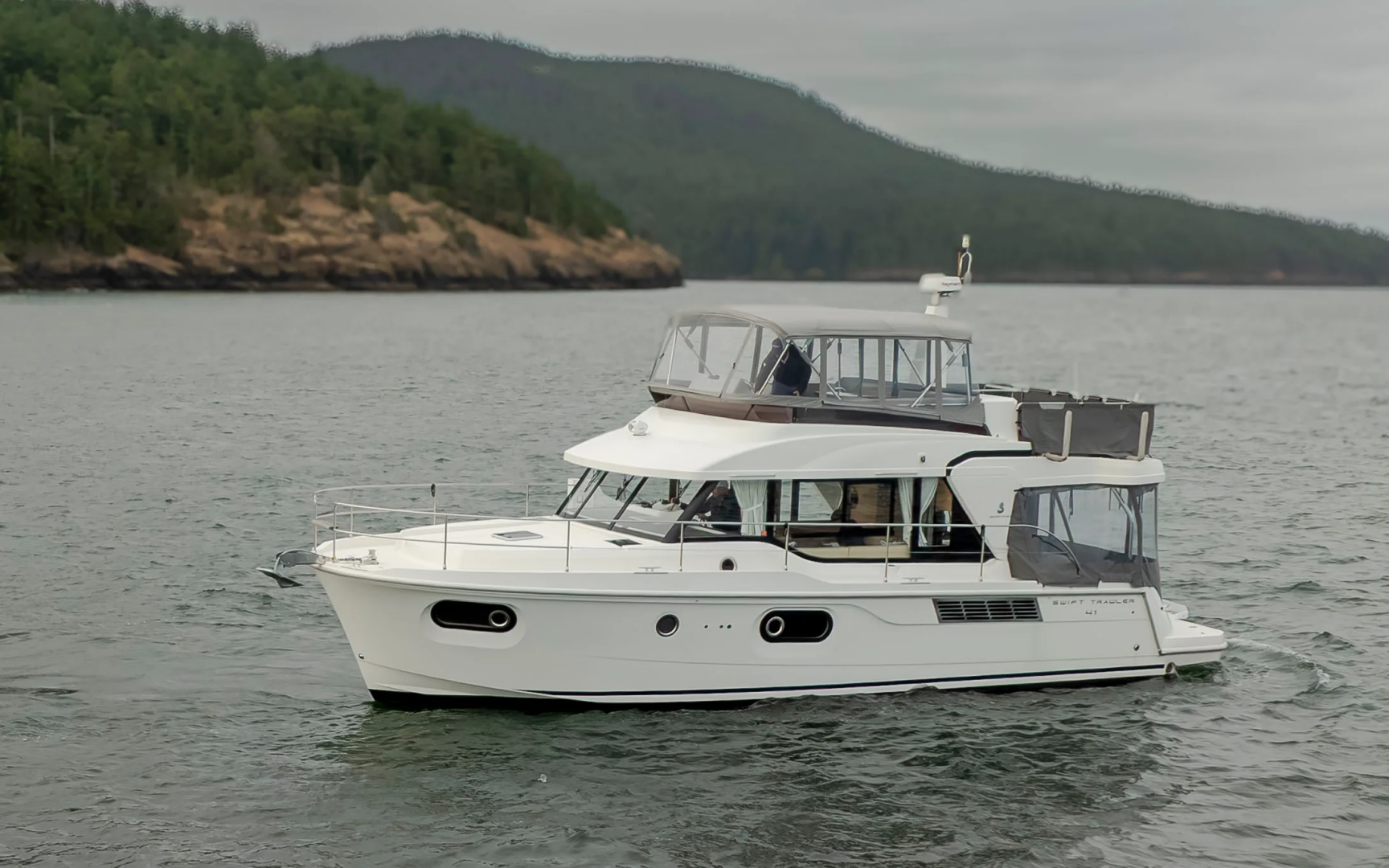 2022 Beneteau Swift Trawler 41