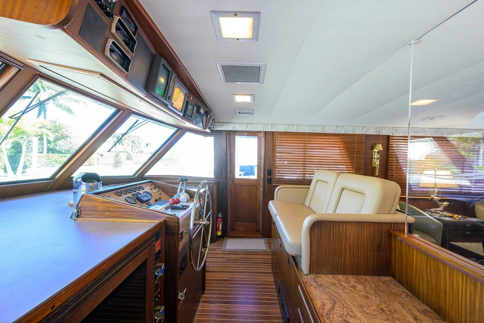 Hatteras 63 Motor Yacht Yacht For Sale