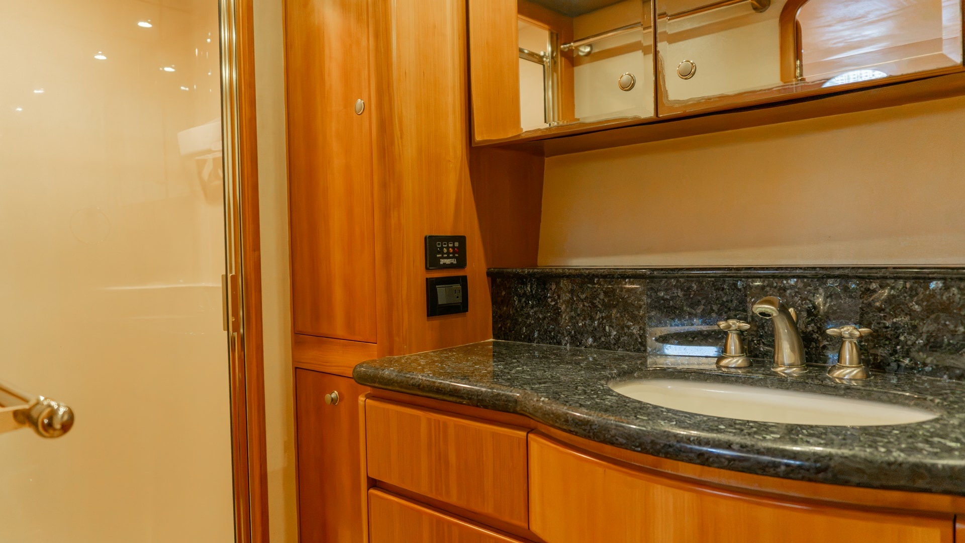 Pegasus 70ft West Bay Yacht For Sale