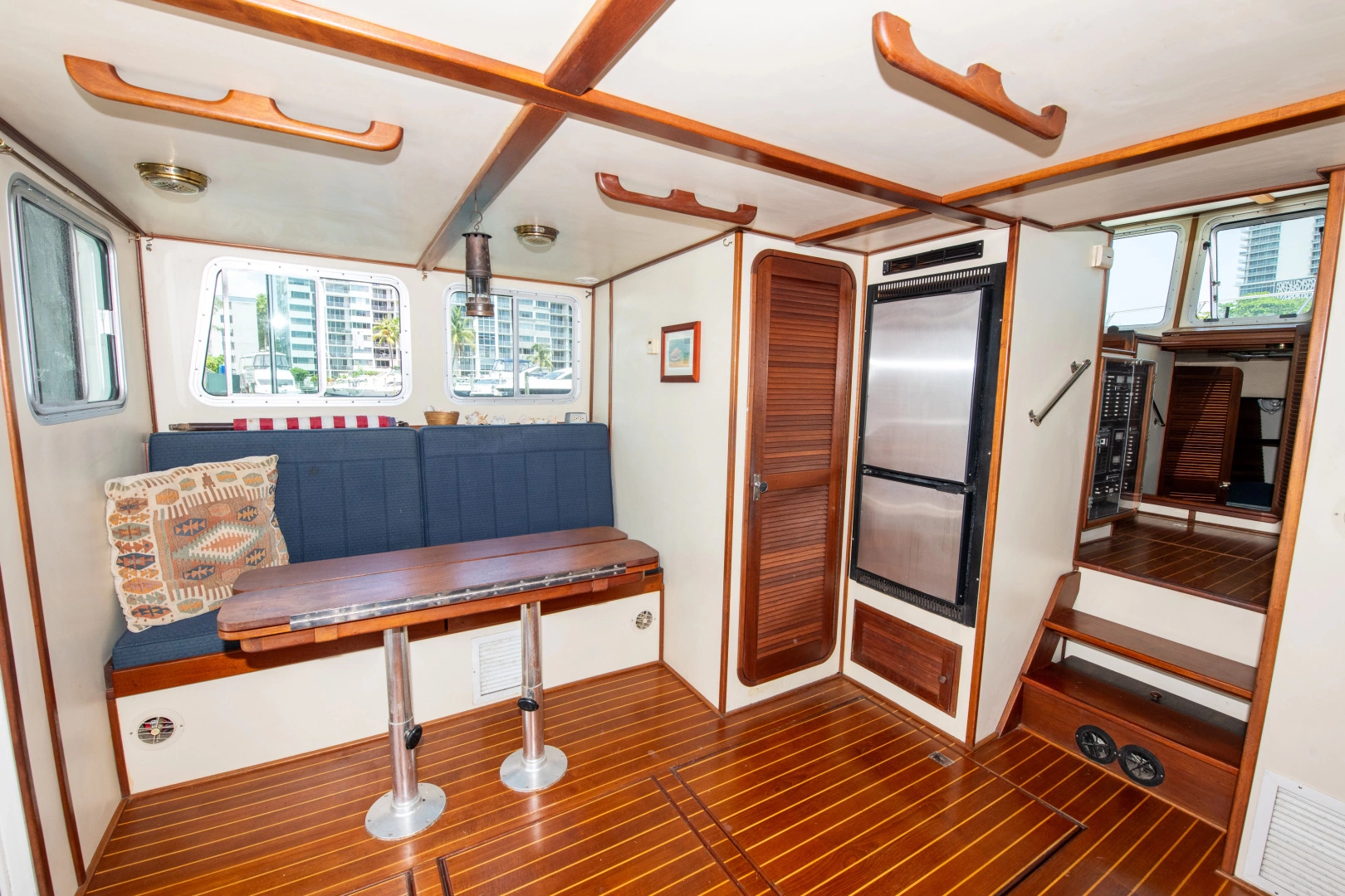 American Tug Trawler Pilothouse 36 Yacht For Sale
