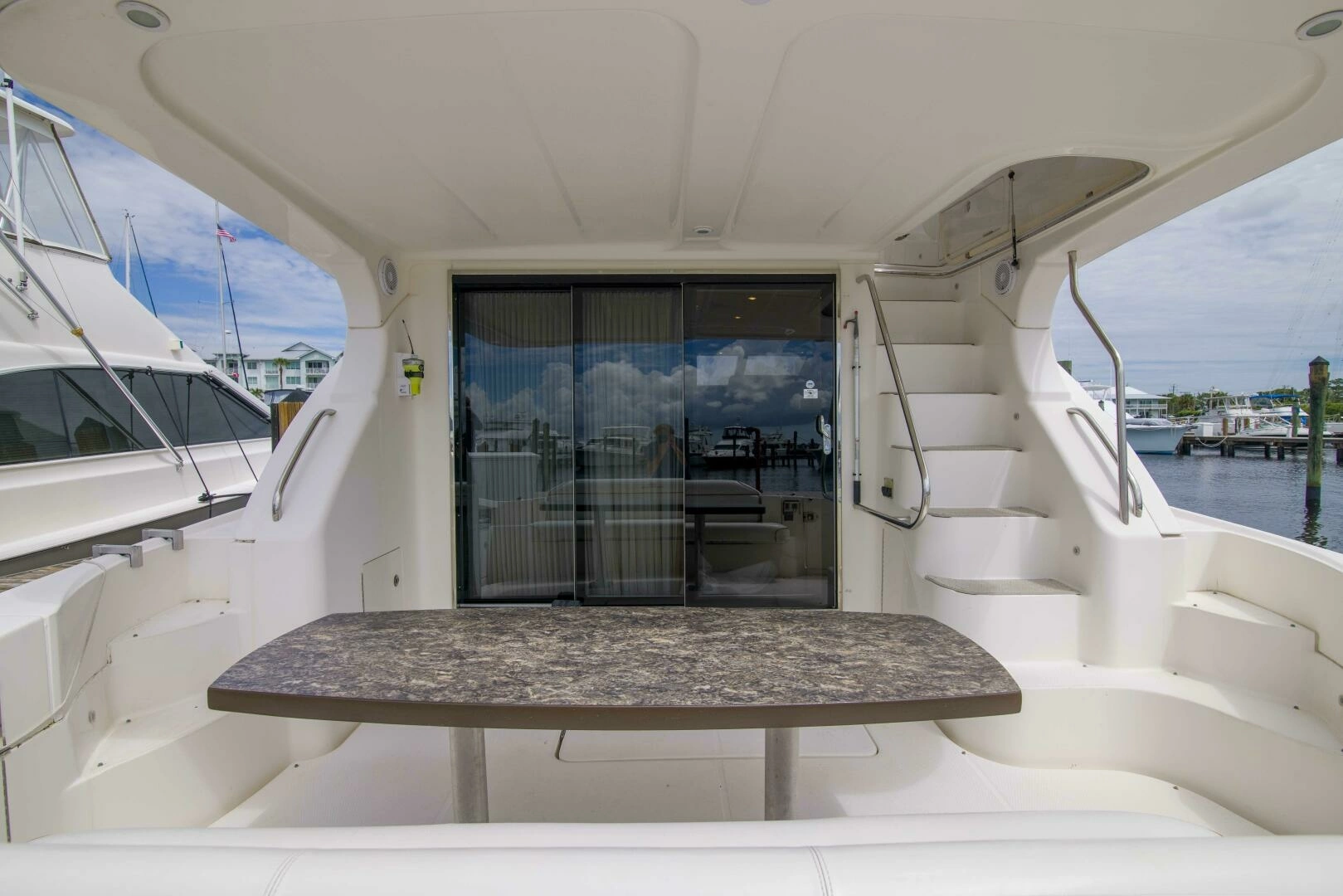 Silverton 52 Ovation Yacht For Sale