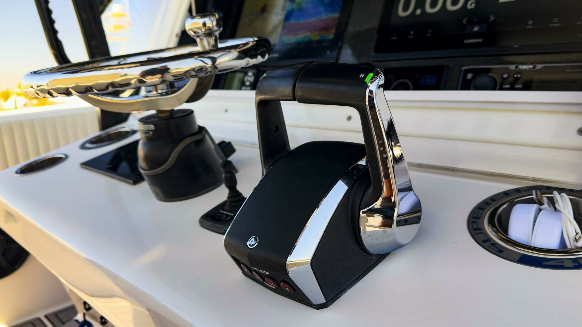 CHIRON39 39ft SeaHunter Yacht For Sale CHIRON39 39ft SeaHunter Yacht For Sale