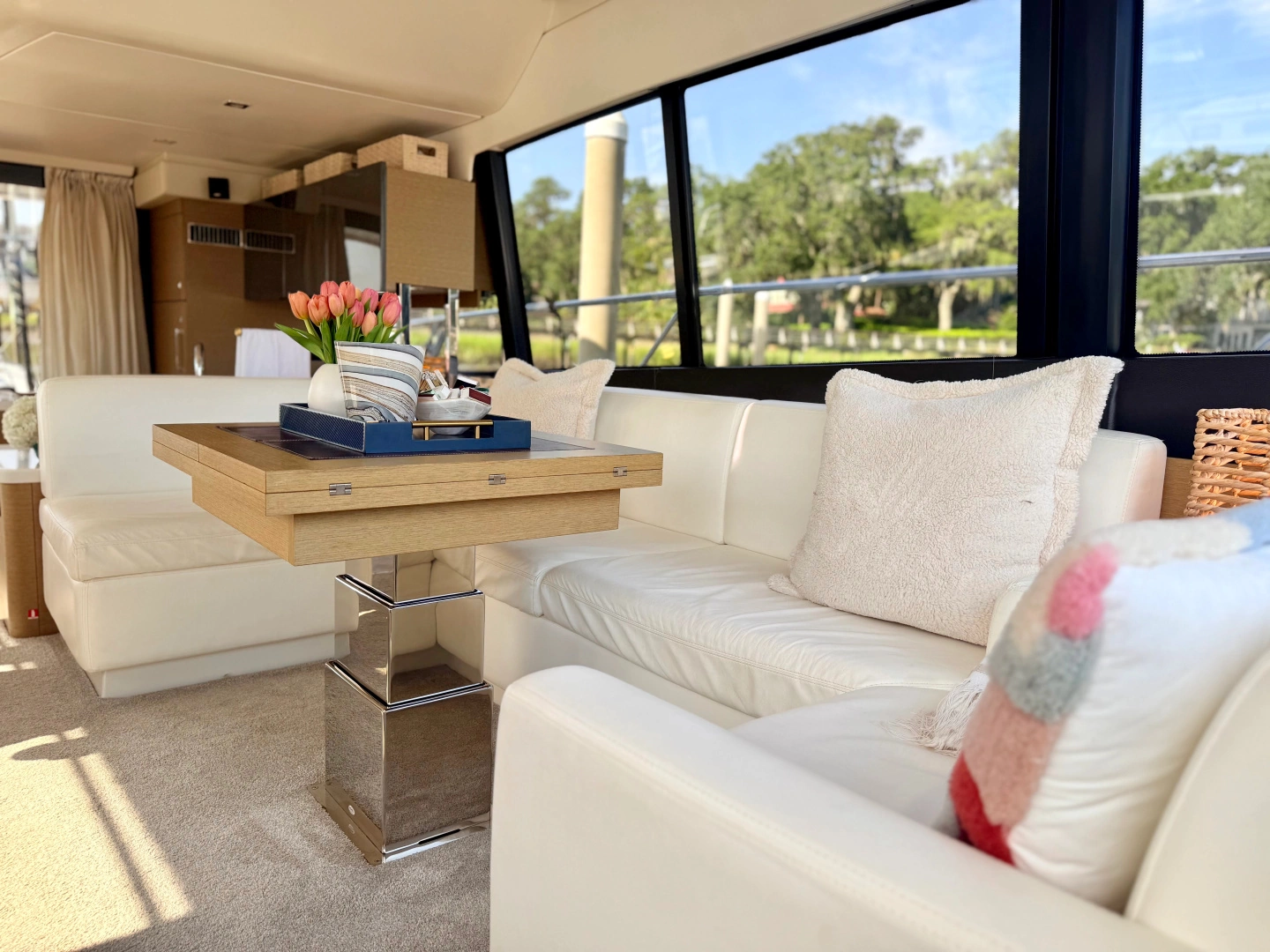 Prestige 560 Fly Yacht For Sale
