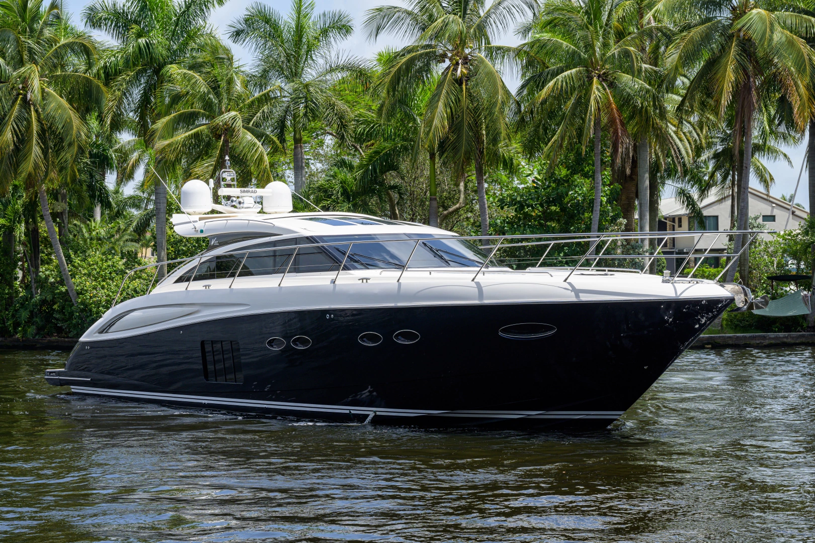 2013 Princess V62 Express Cruiser