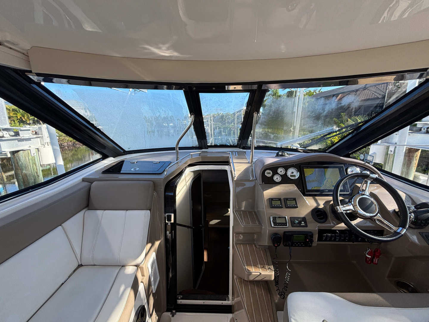 35ft Regal Yacht For Sale