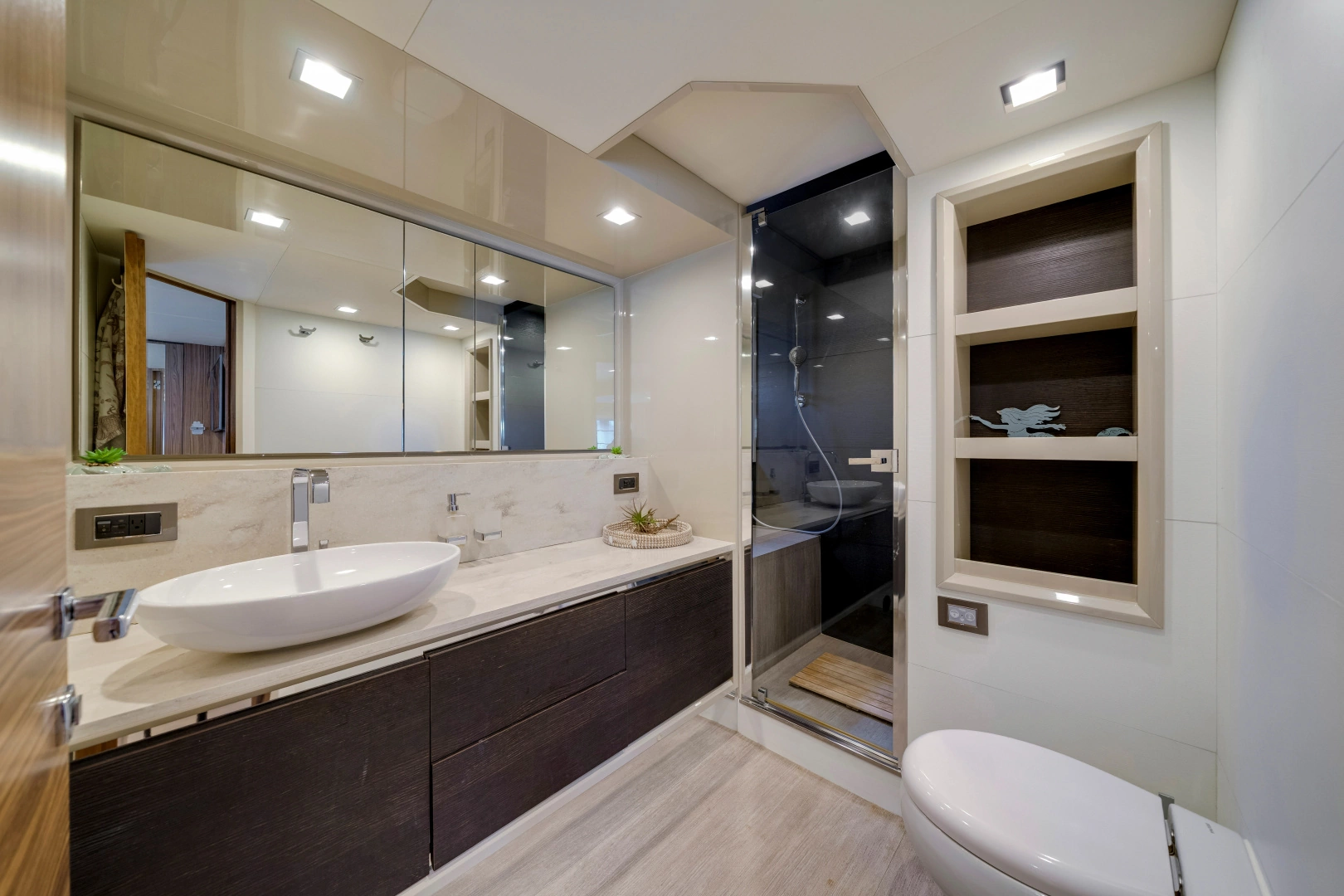Absolute 60 Fly Yacht For Sale