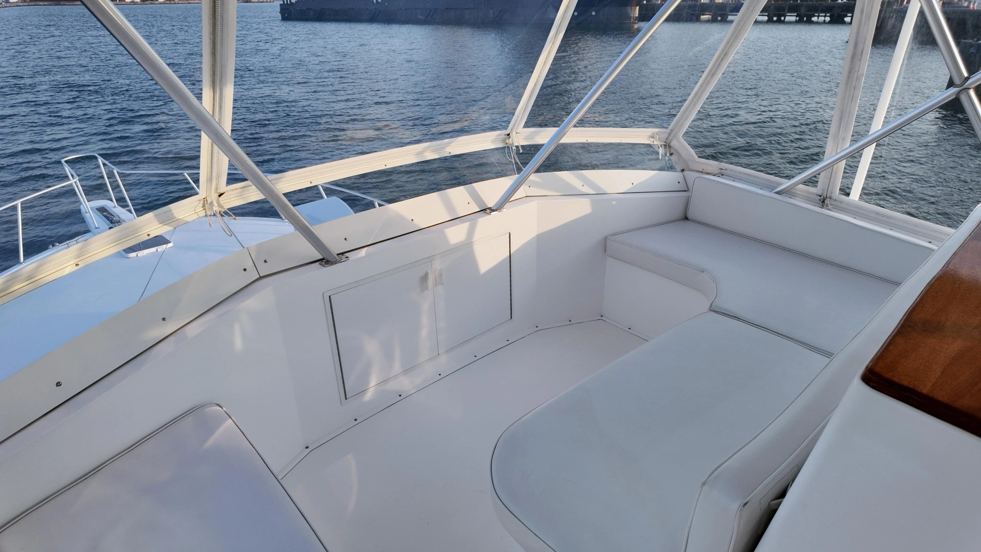 47ft Viking Yacht For Sale