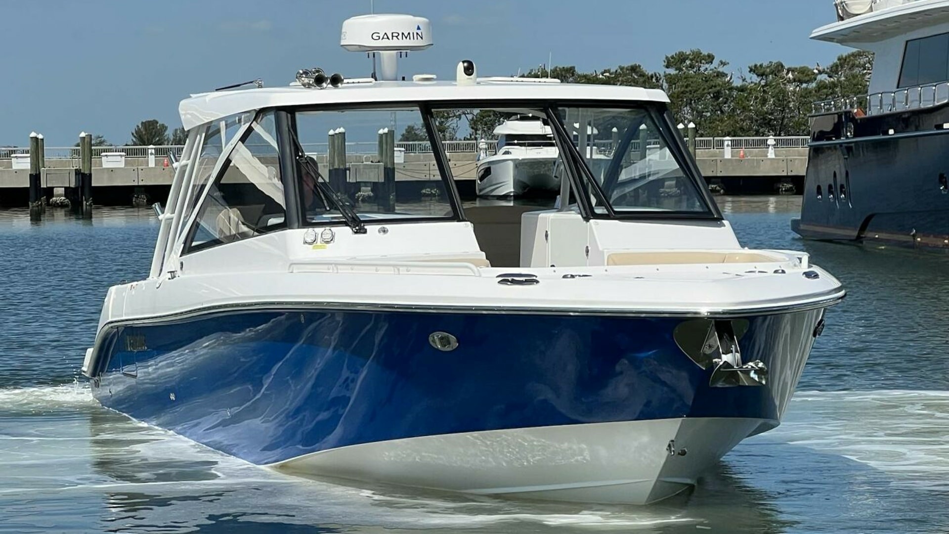 Solamore 34ft Everglades Yacht For Sale