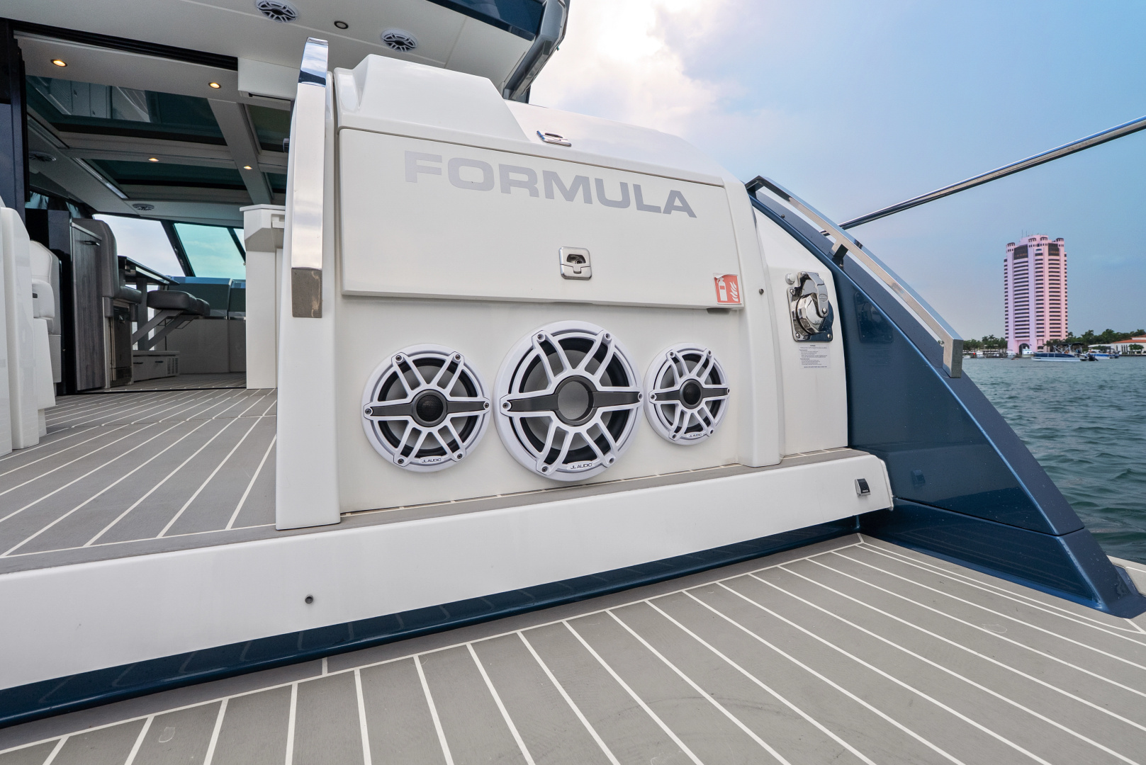 IMAGINATION 50ft Formula Yacht For Sale