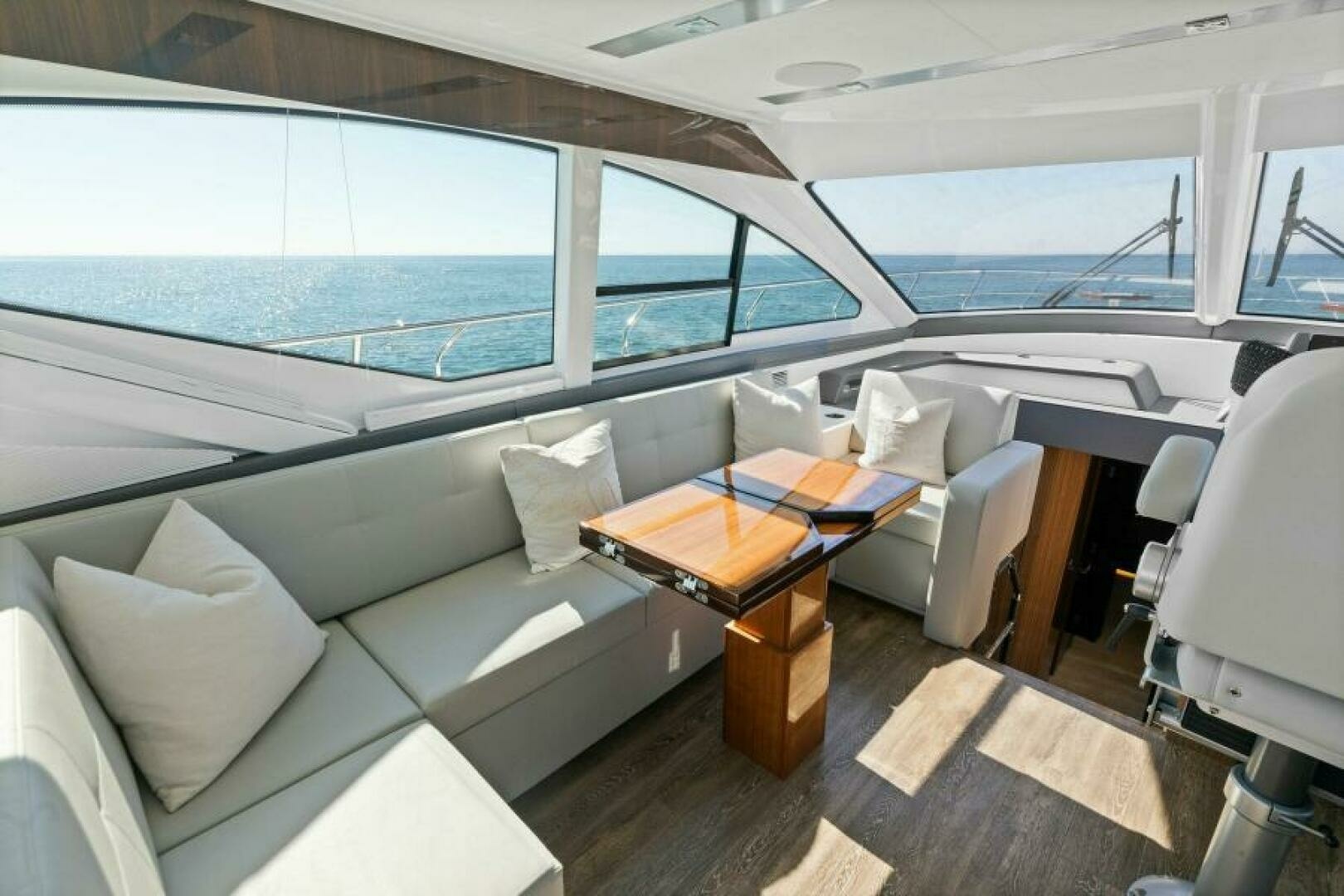 Miss Tracy Lane 60ft Cruisers Yachts Yacht For Sale Miss Tracy Lane 60ft Cruisers Yachts Yacht For Sale