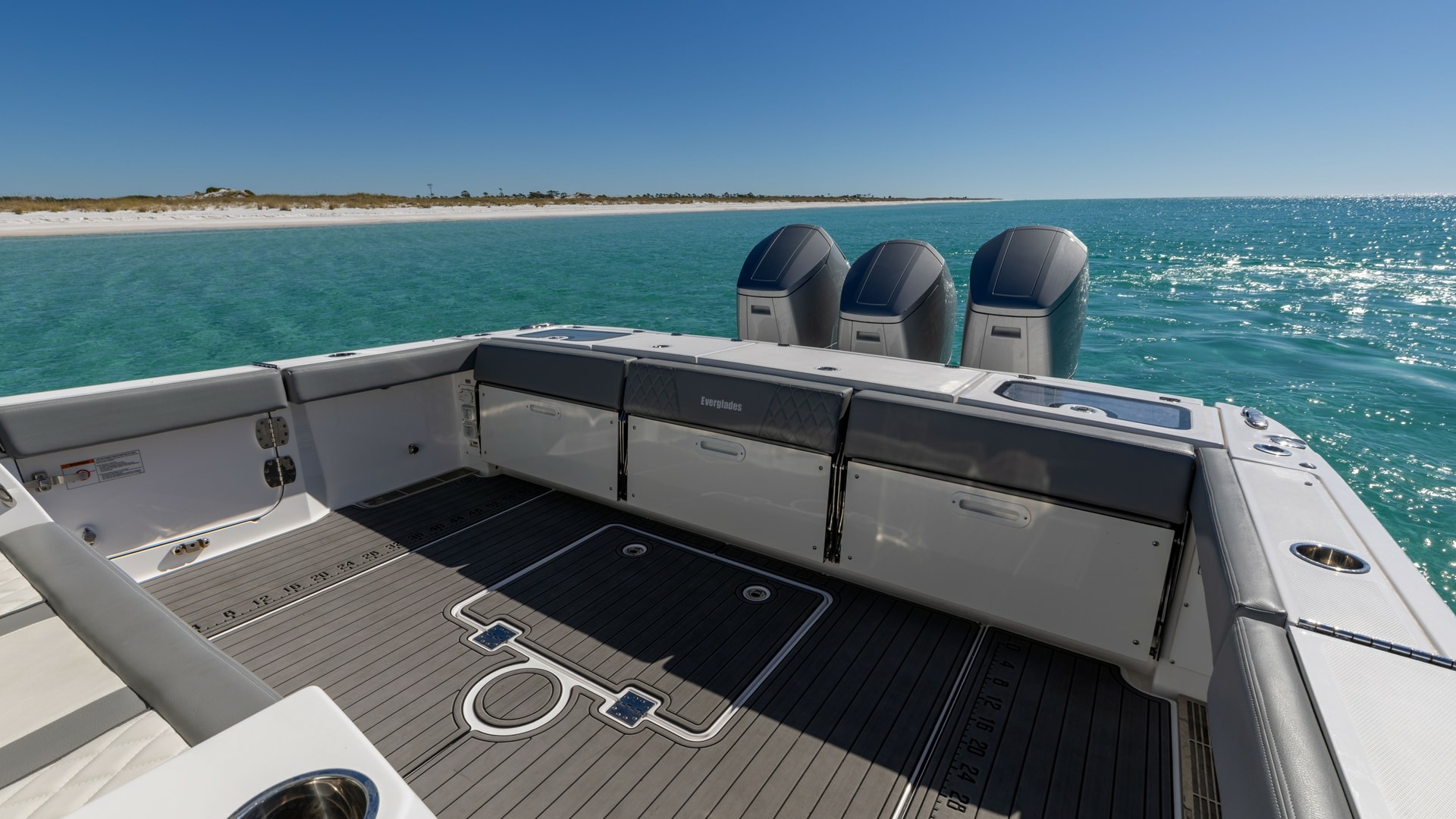 Burning Rods 45ft Everglades Yacht For Sale Burning Rods 45ft Everglades Yacht For Sale