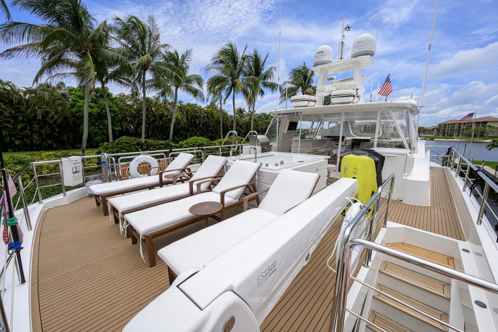 Midnight Moon 85ft Horizon Yacht For Sale