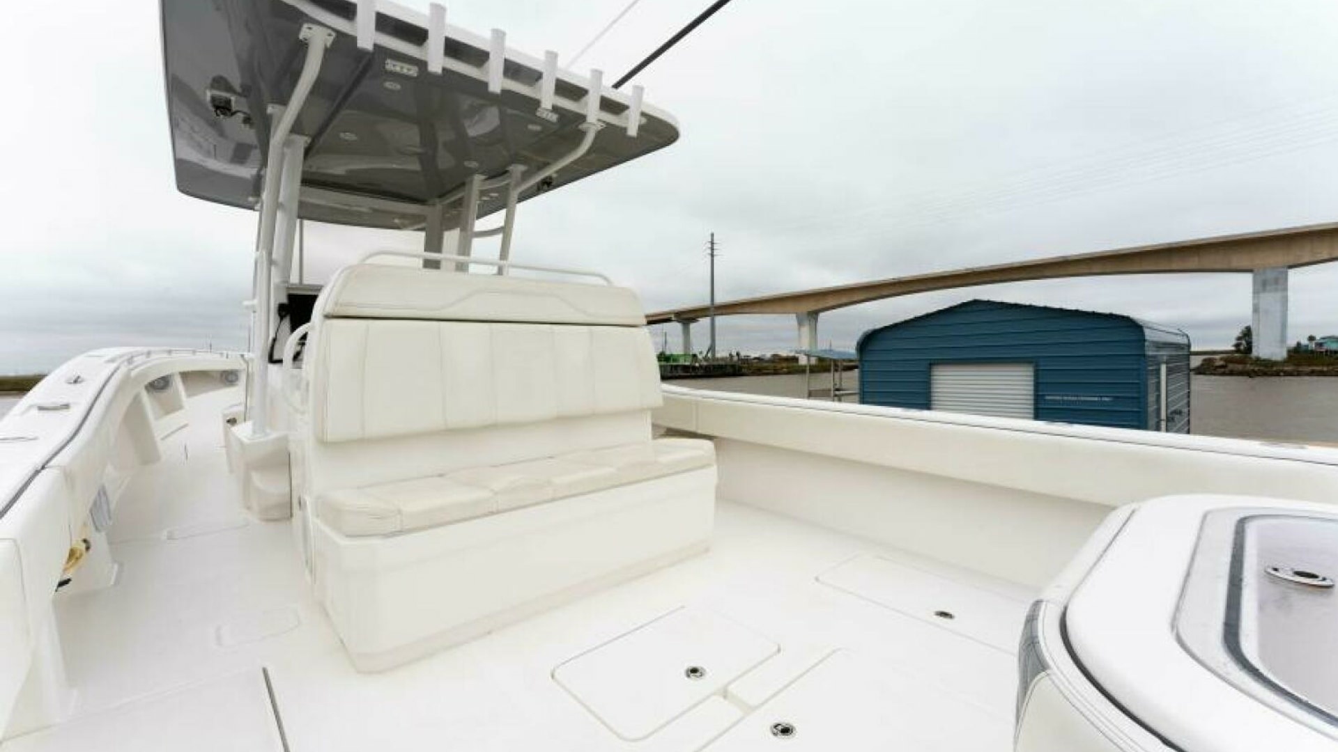 39ft Invincible Yacht For Sale