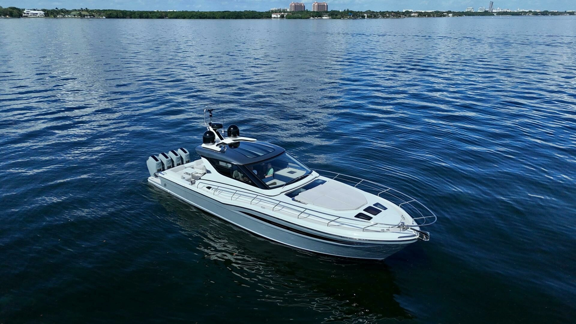 Uniesse HTC5P Yacht For Sale