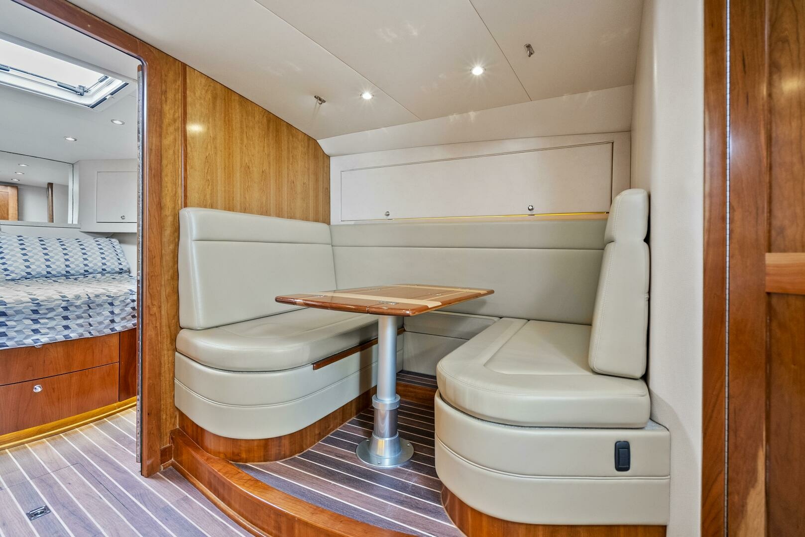 Salt Lick 41ft Albemarle Yacht For Sale