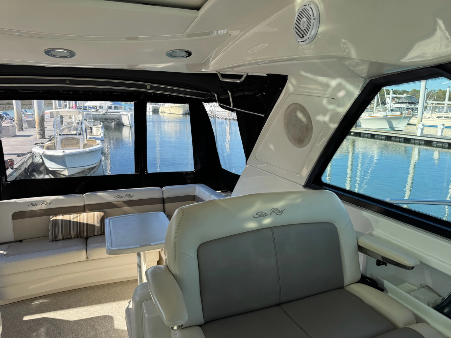 HARD TO FATHOM 45ft Sea Ray Yacht For Sale HARD TO FATHOM 45ft Sea Ray Yacht For Sale