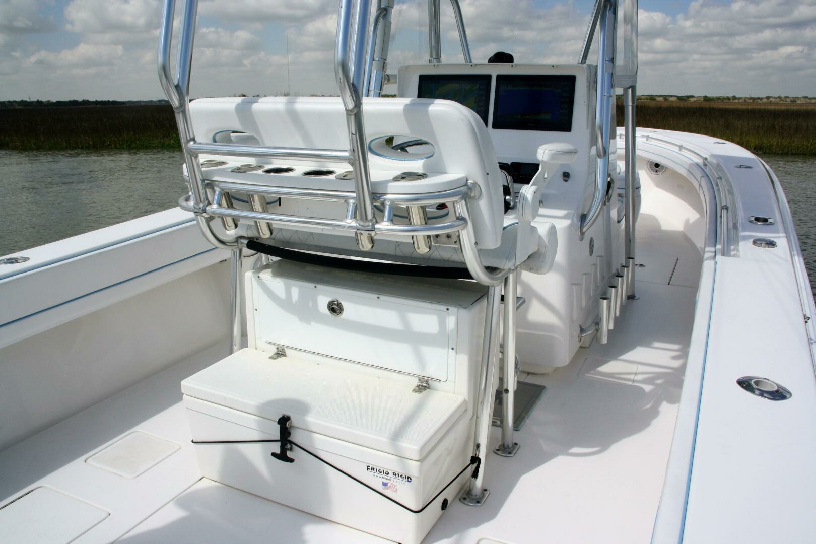 32ft Contender Yacht For Sale