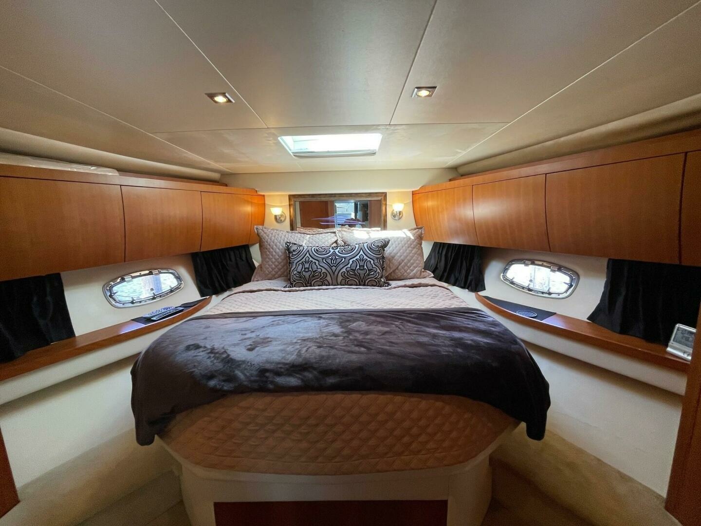 Navygator 52ft Regal Yacht For Sale