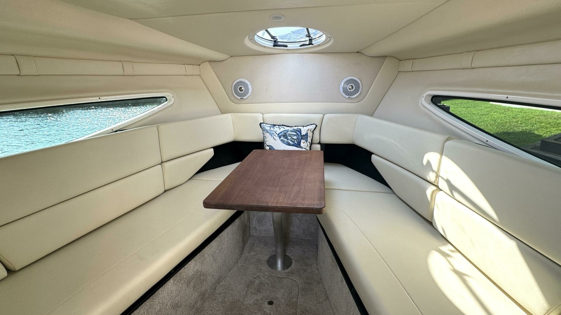 26ft Regal Yacht For Sale
