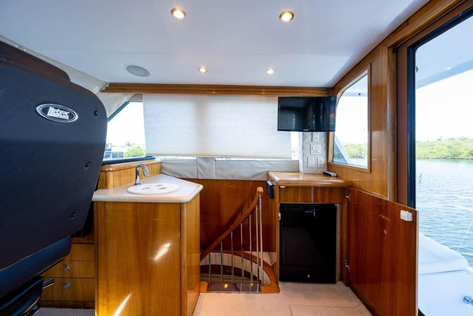 60ft Hatteras Yacht For Sale