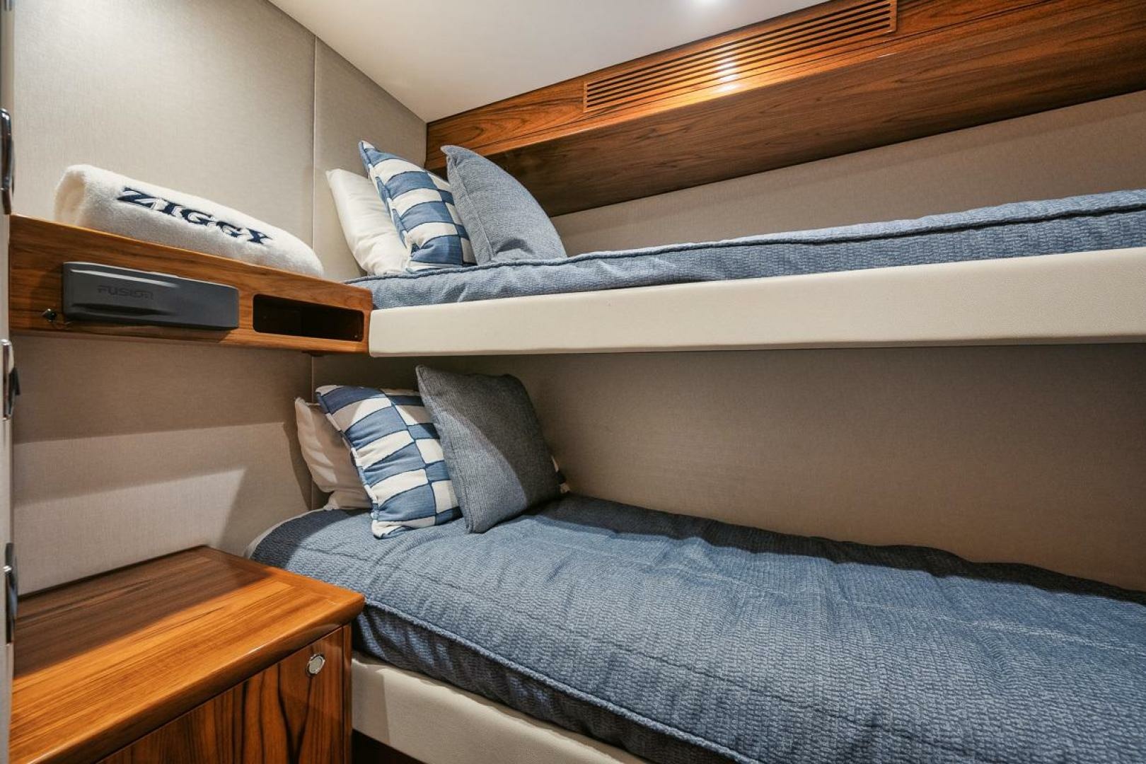 Ziggy 59ft Hatteras Yacht For Sale