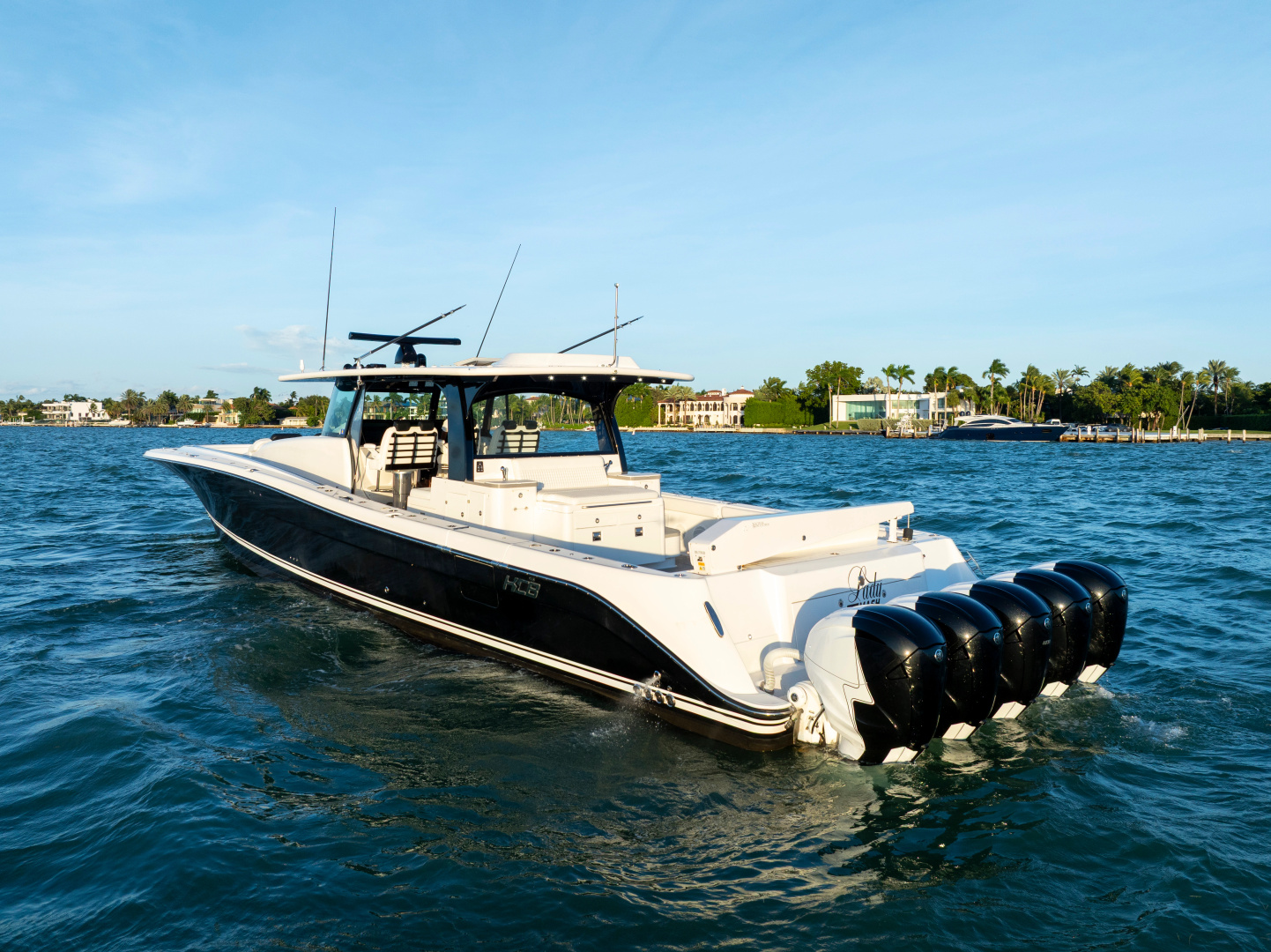 65ft HCB Yacht For Sale