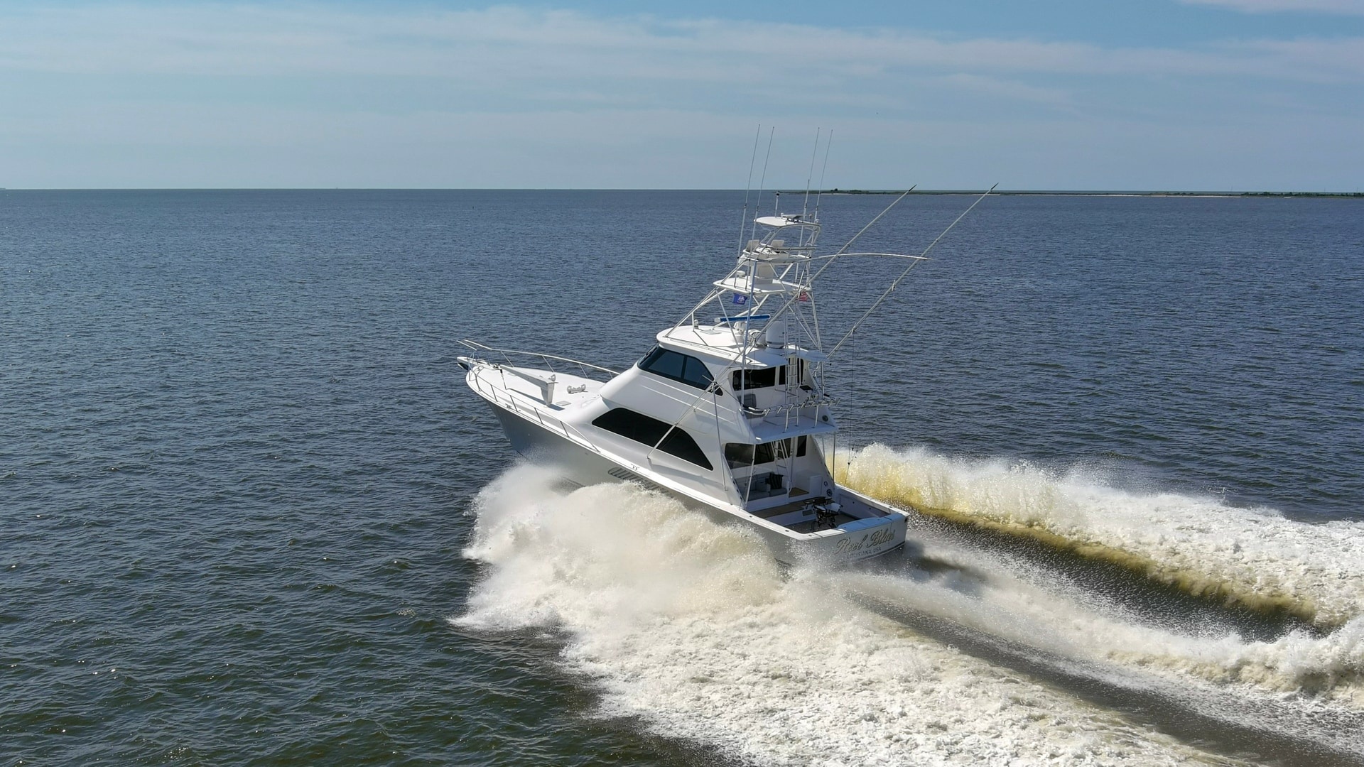 2007 64 Viking Enclosed Bridge Reel Blues Exterior (2)