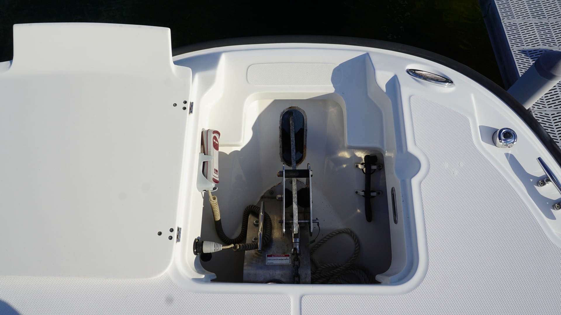 27ft Boston Whaler Yacht For Sale