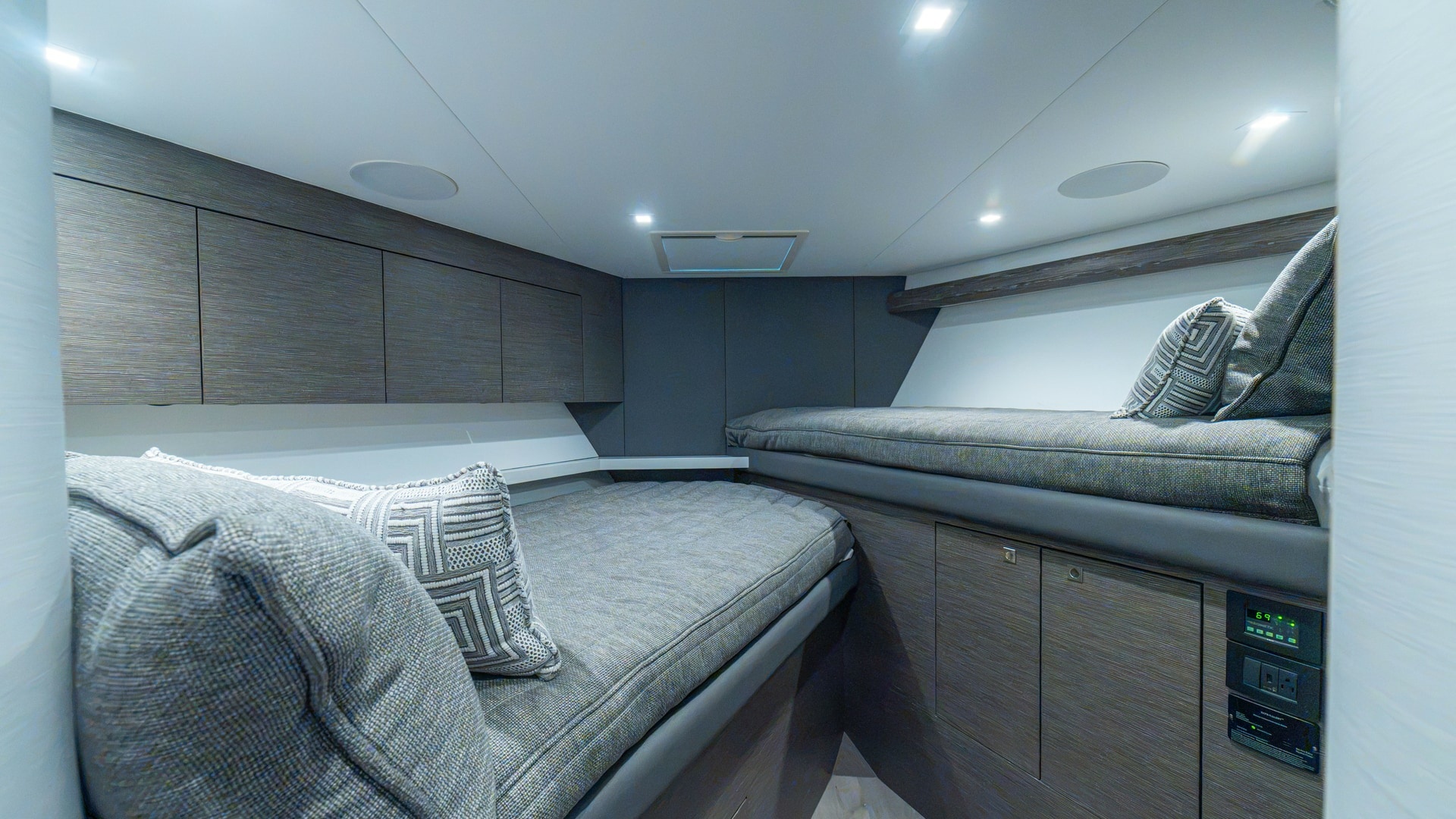 Fish Tank 64ft Viking Yacht For Sale
