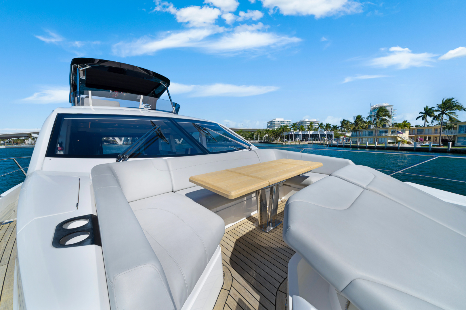 68ft Sunseeker Yacht For Sale