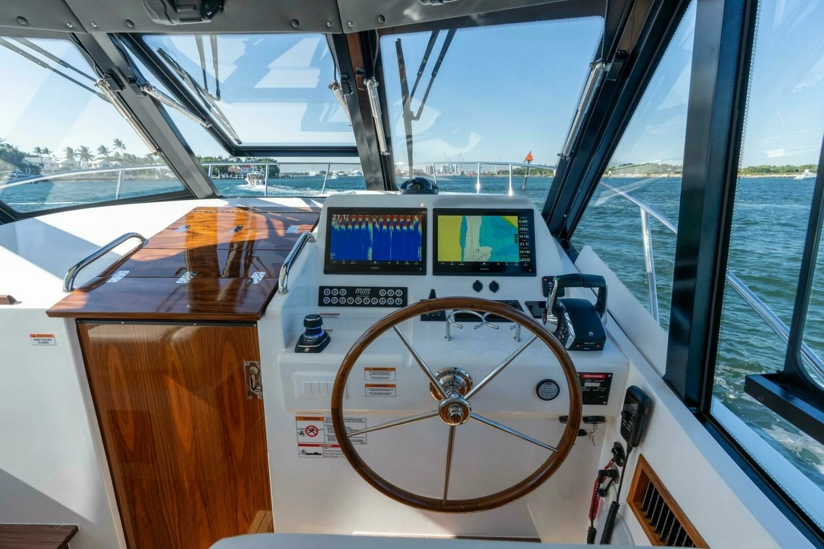 MJM 42 Yacht For Sale