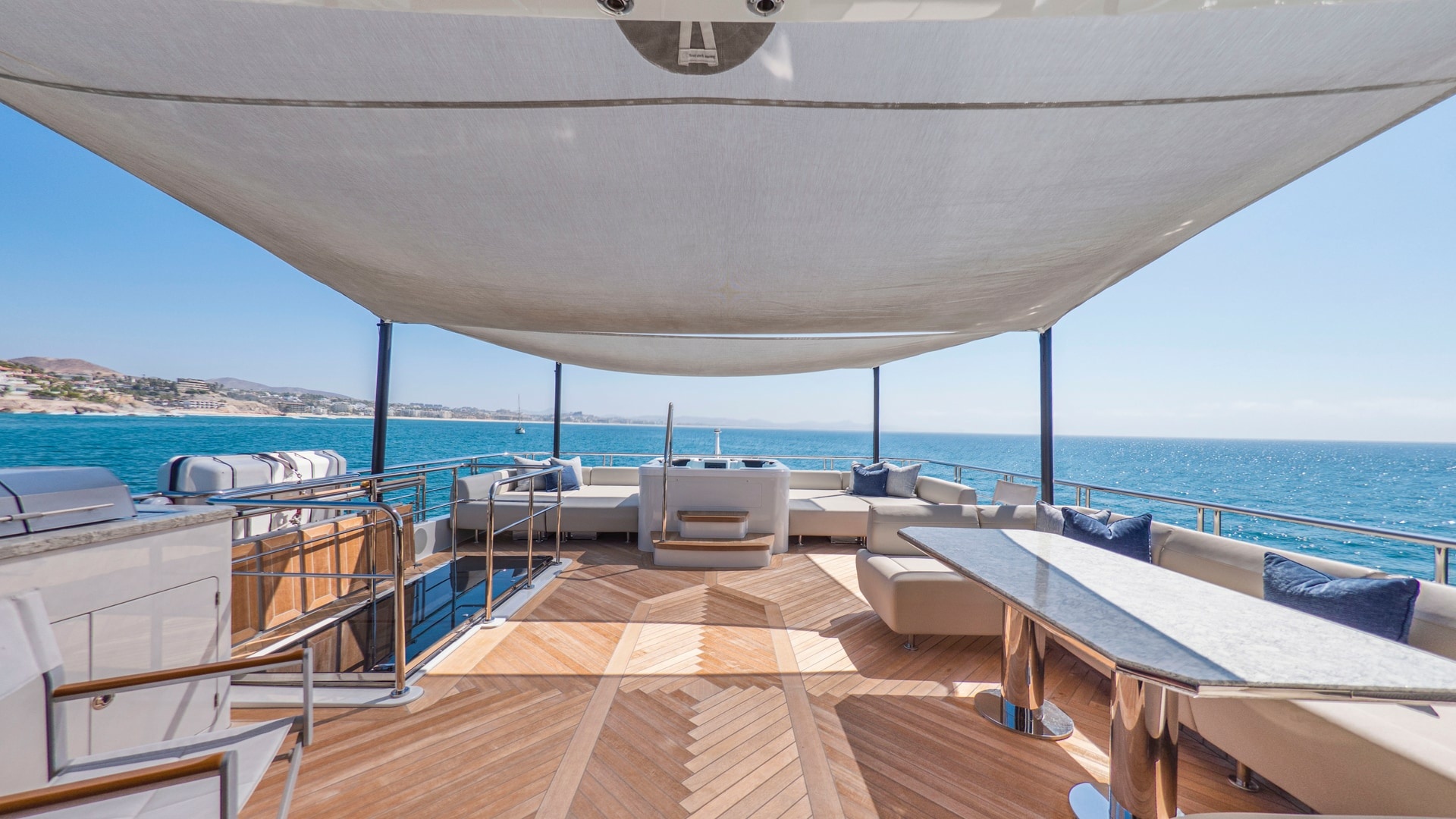 Galati-LONESTAR-Exterior4