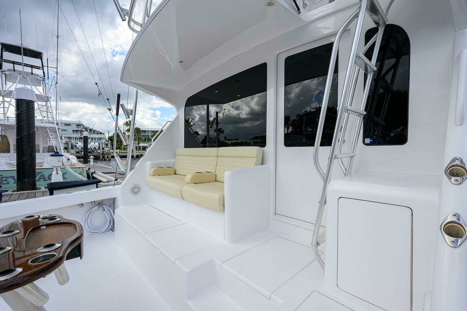 Viking 56 MATTER OF TIME - Cockpit - Mezzanine Seating