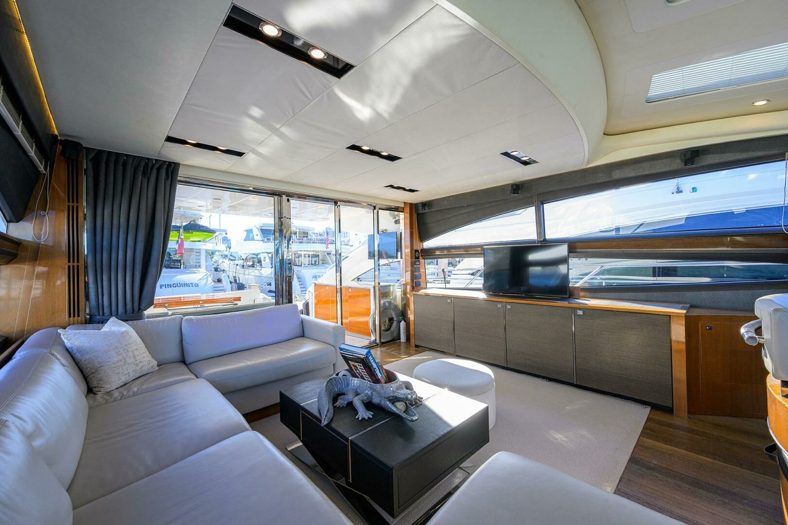 POLICY LIMITS 72ft Princess Yacht For Sale POLICY LIMITS 72ft Princess Yacht For Sale