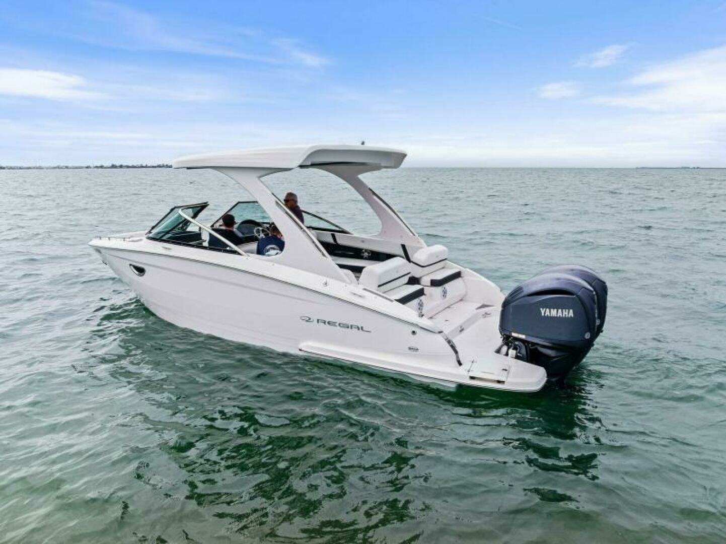 29ft Regal Yacht For Sale