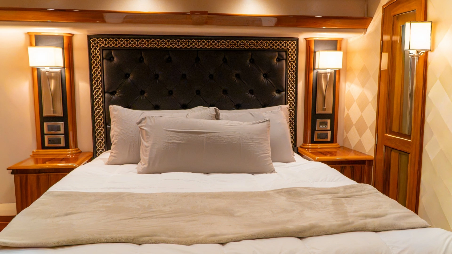 Viking 66 Convertible Yacht For Sale