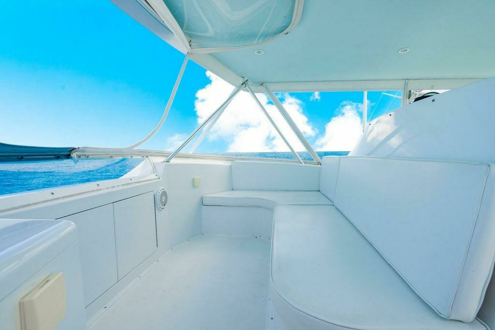 1999 Viking 55 Convertible