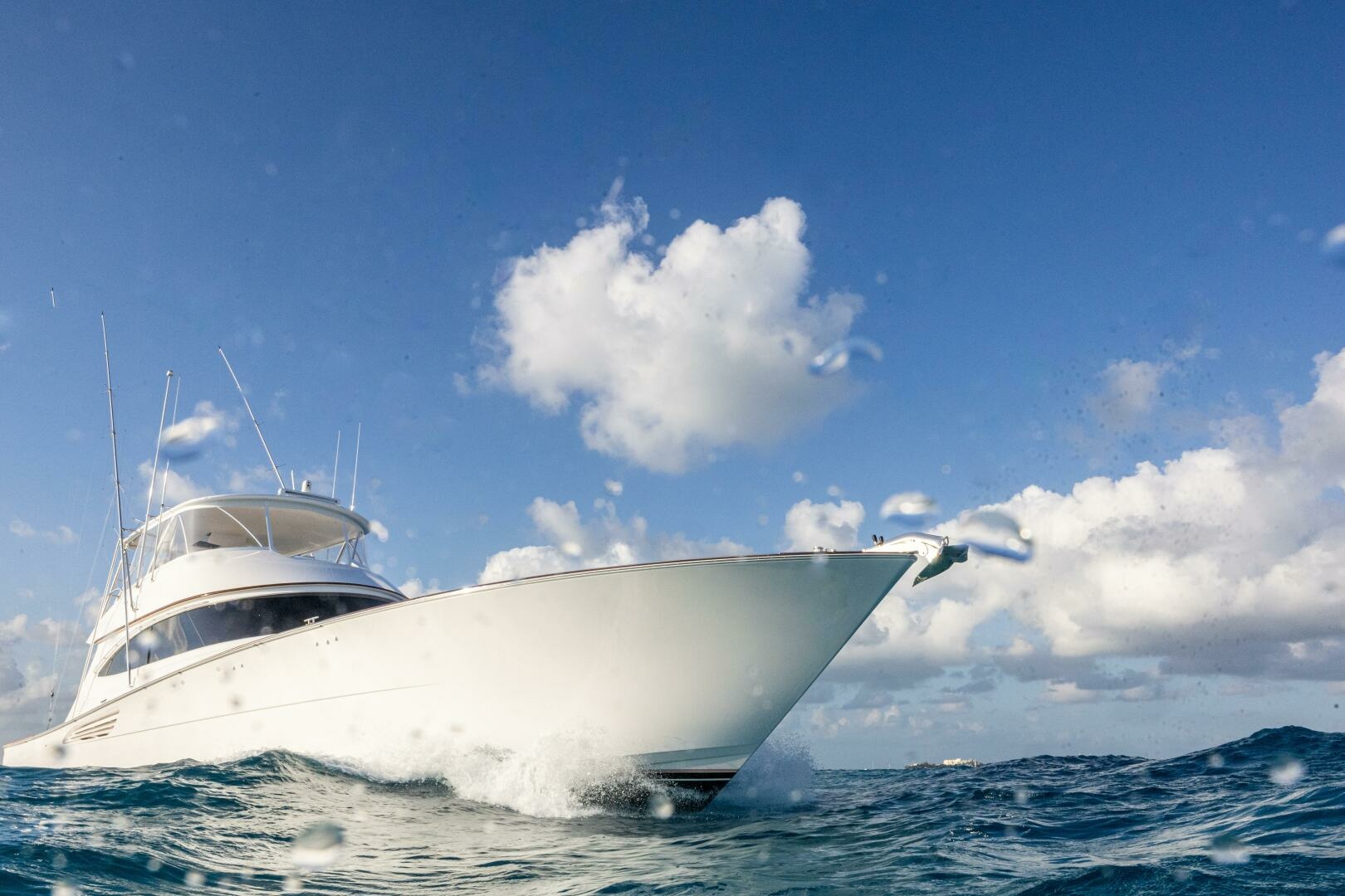 Boujie 82ft Viking Yacht For Sale Boujie 82ft Viking Yacht For Sale